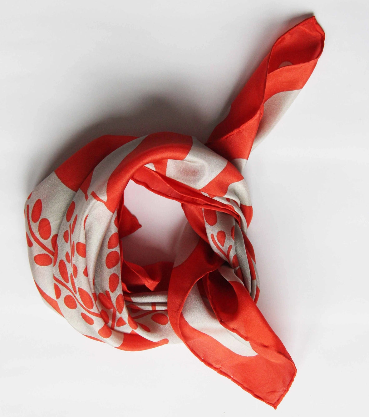 TUCH AUS SEIDE | peace & love | orange
