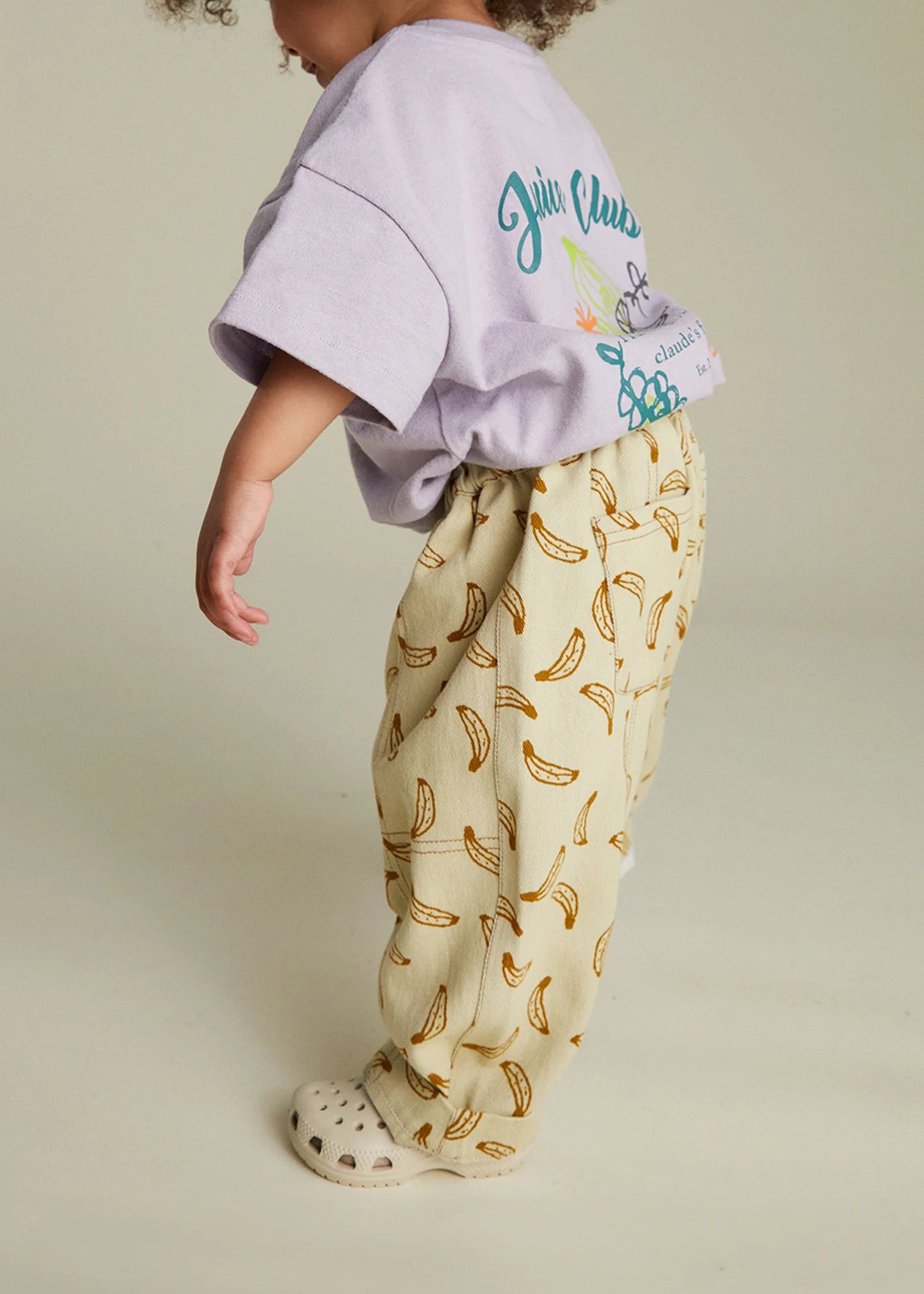 BALLONHOSE MIT BANANENPRINT