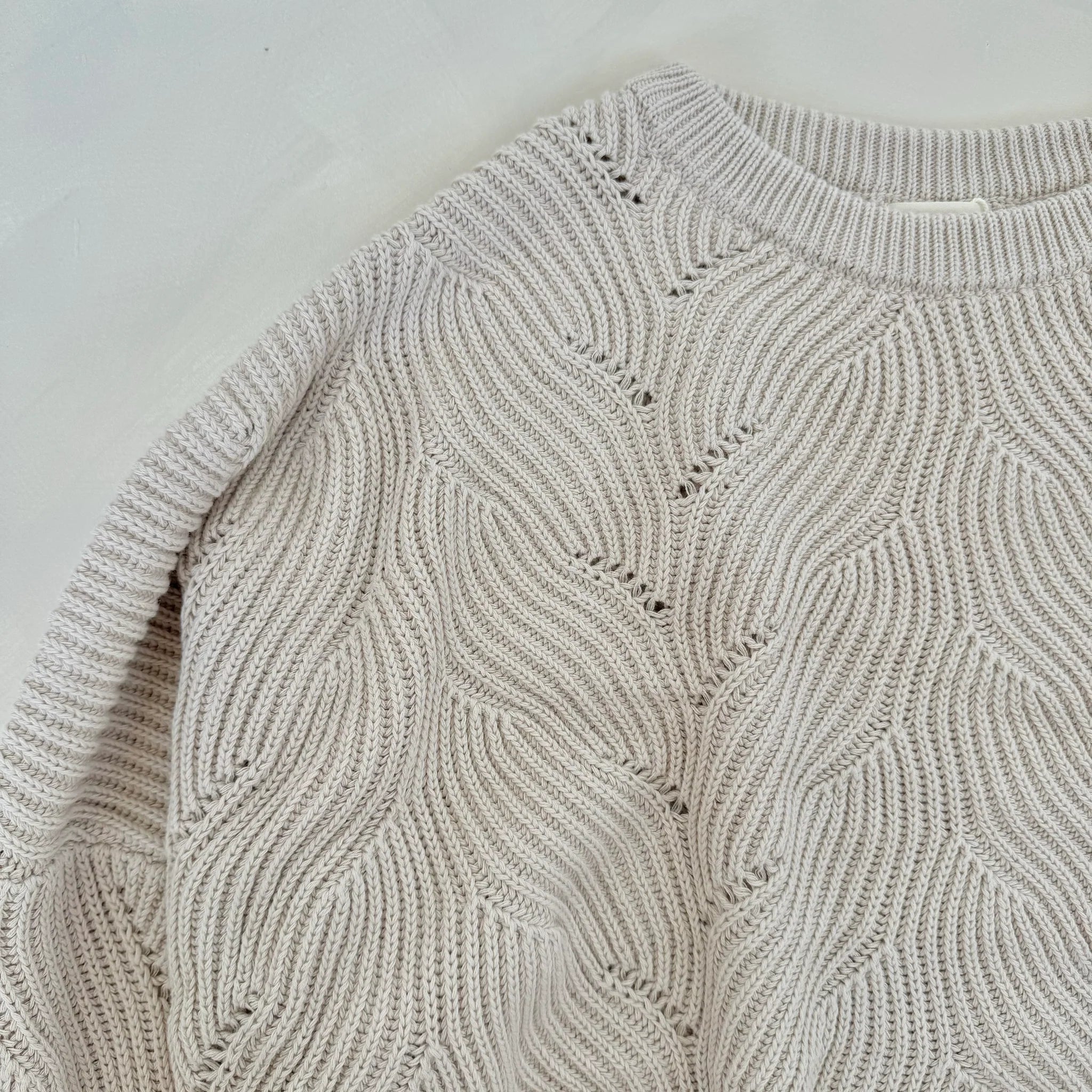 LEICHTER STRICK-PULLOVER | MAMA
