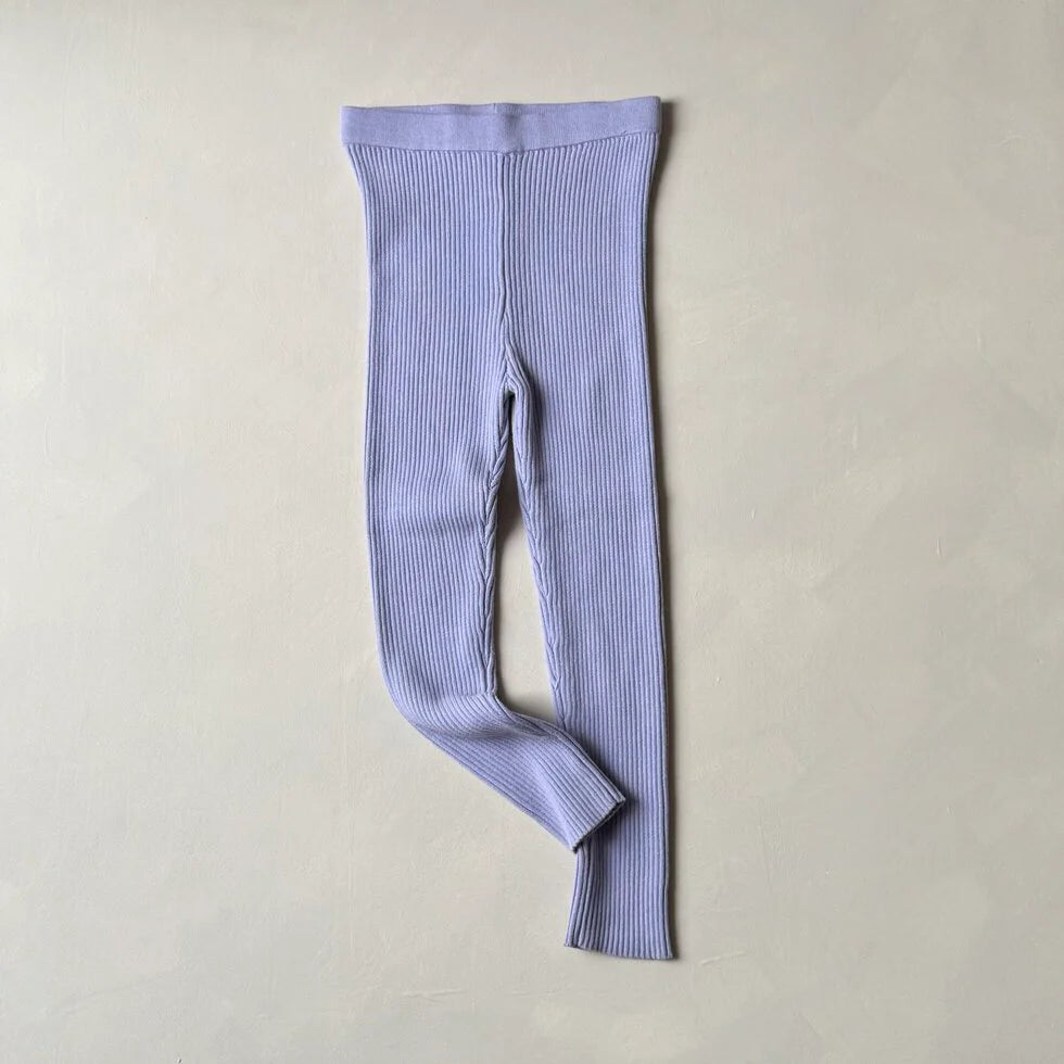 GERIPPTE LEGGINGS | lila