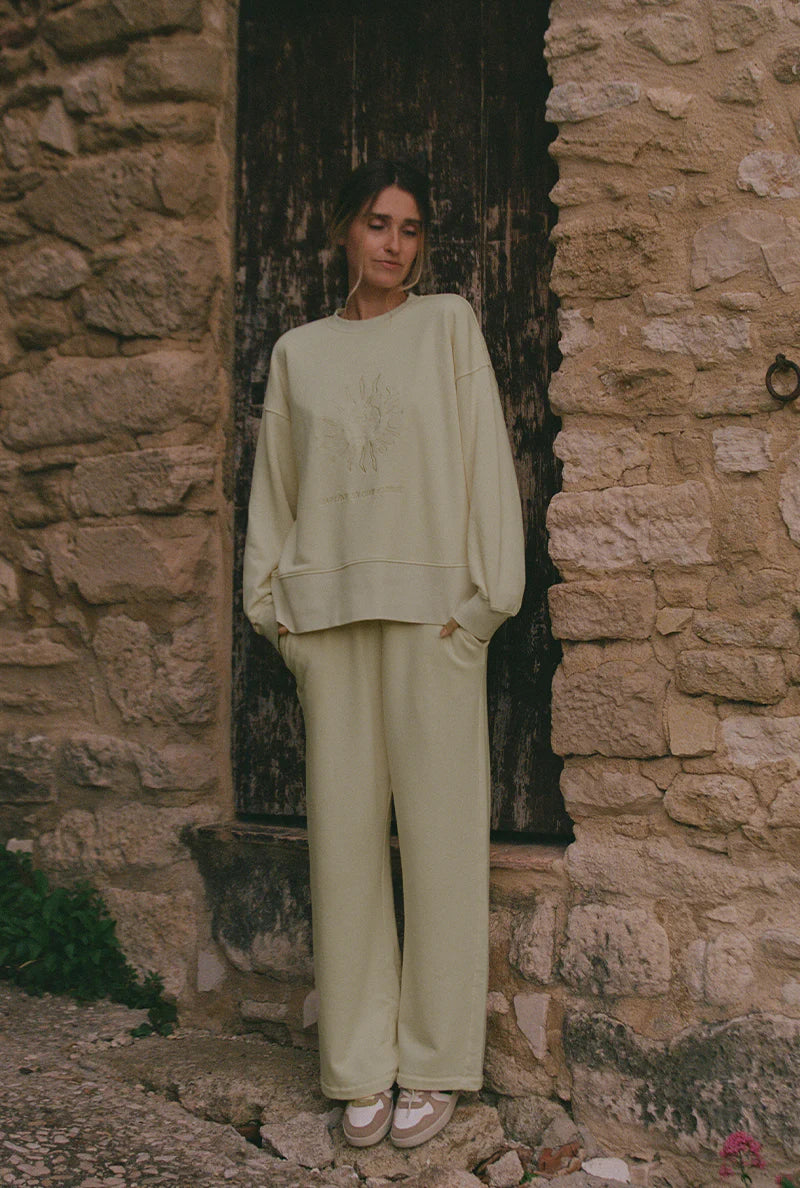 SWEATPANTS | light green