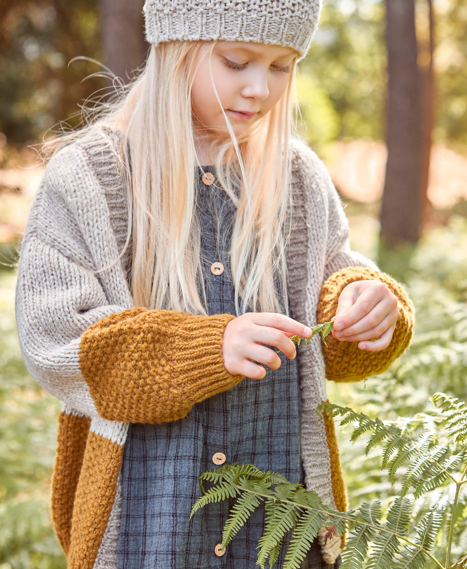 STRICKCARDIGAN |  beige & moosgrün