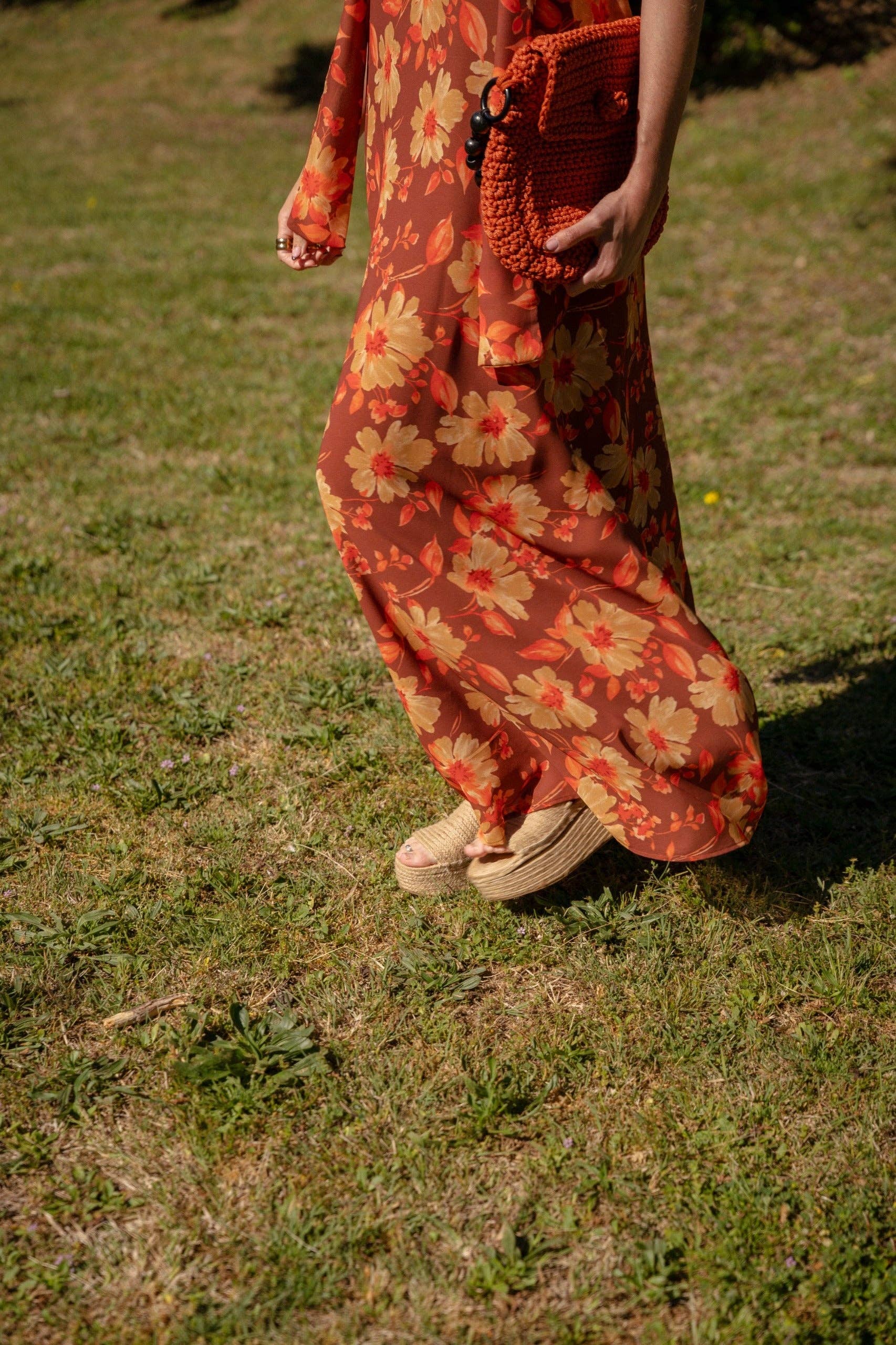 MAXI-KLEID MIT SCHAL | Blumenmuster