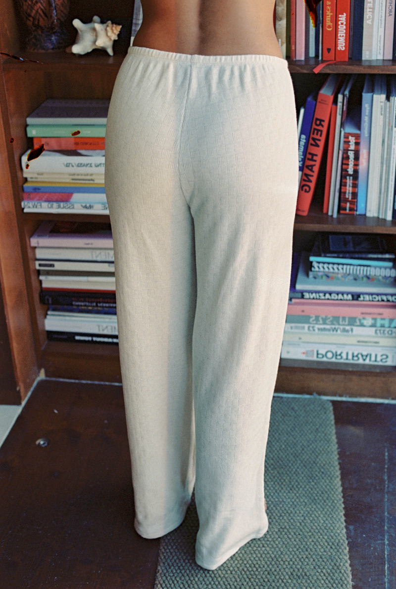 STRUKTURIERTE HOSE | ecru