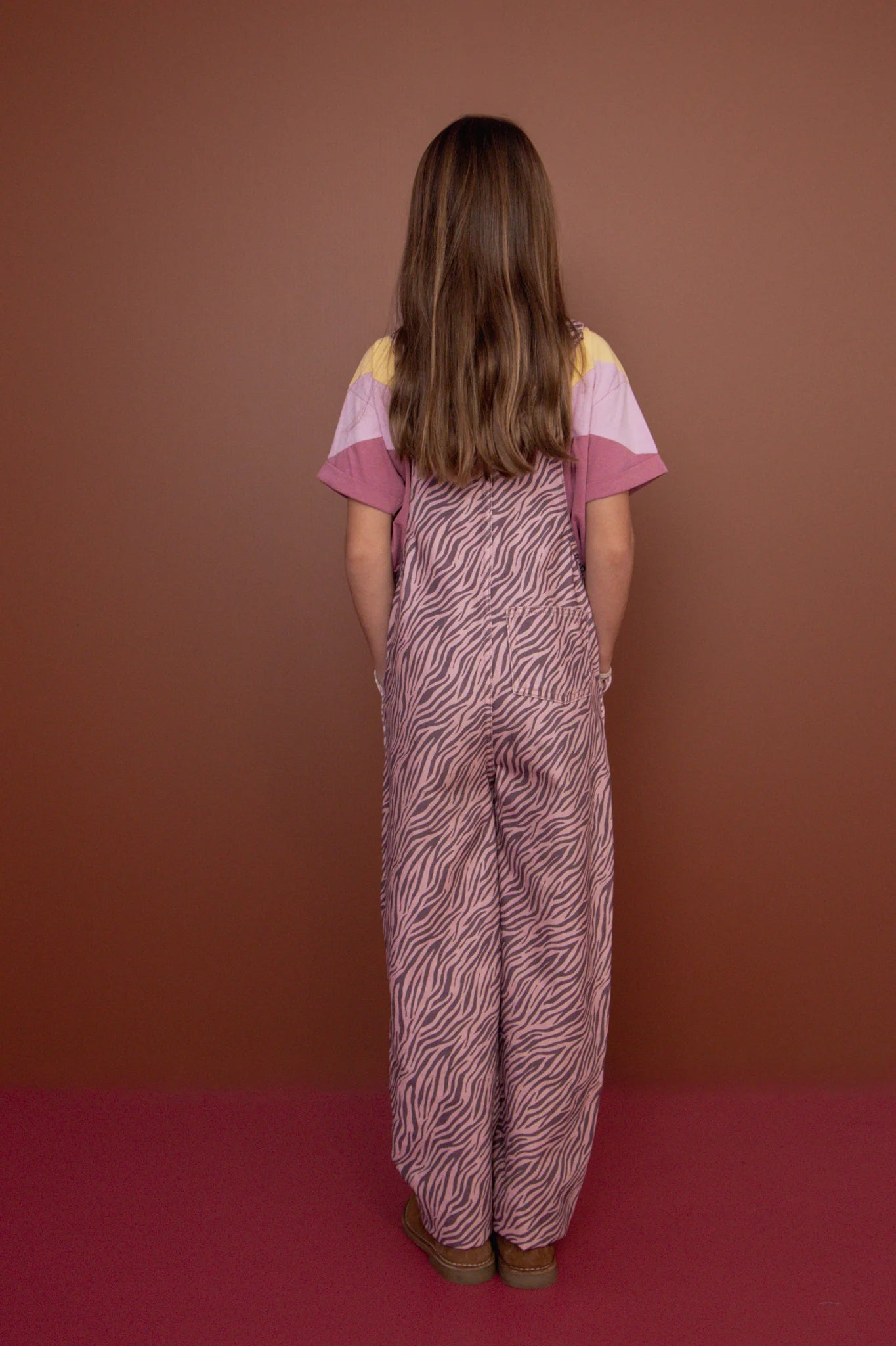 LATZHOSE MIT ZEBRAMUSTER | rosa