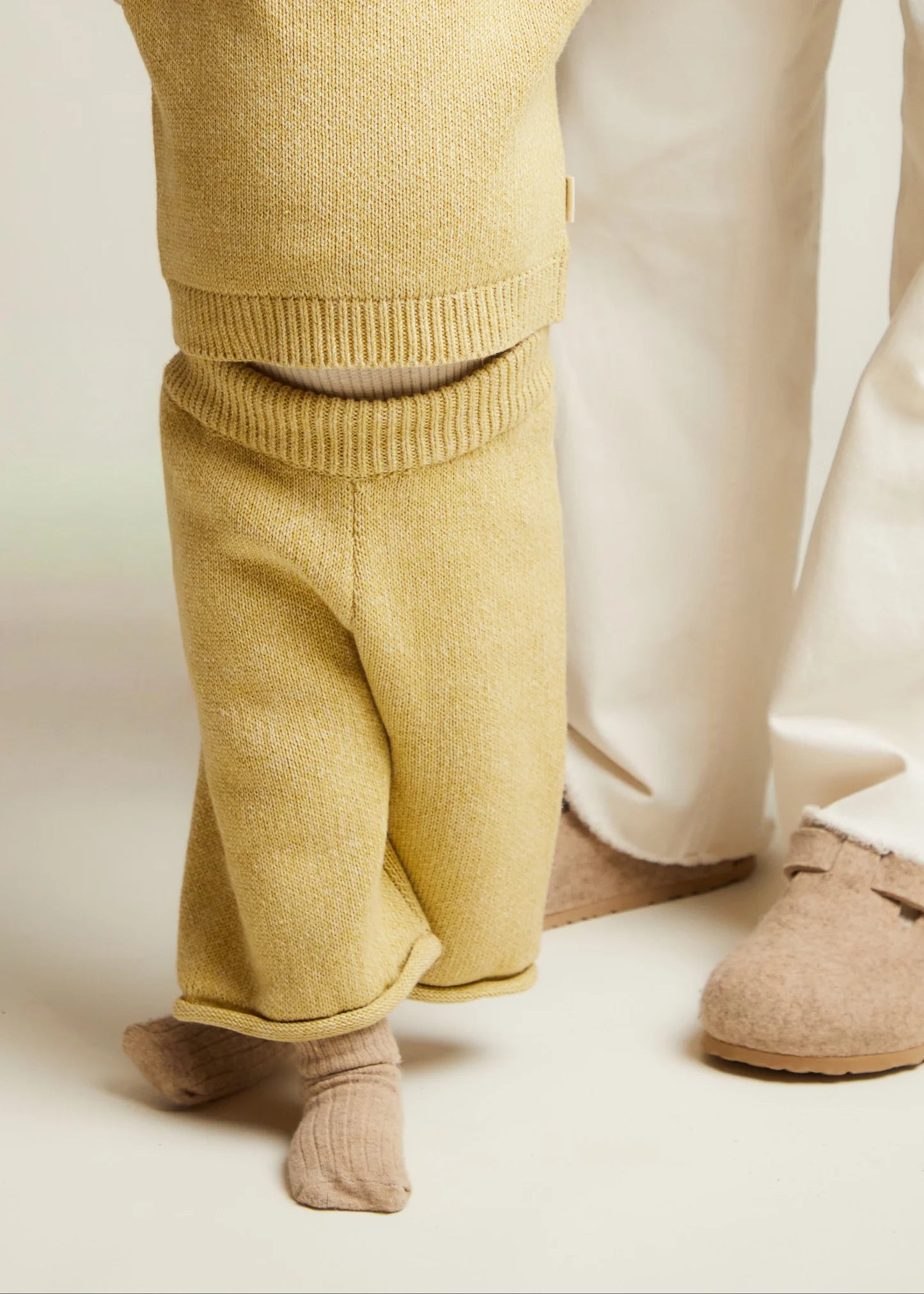 STRICKHOSE | mustard