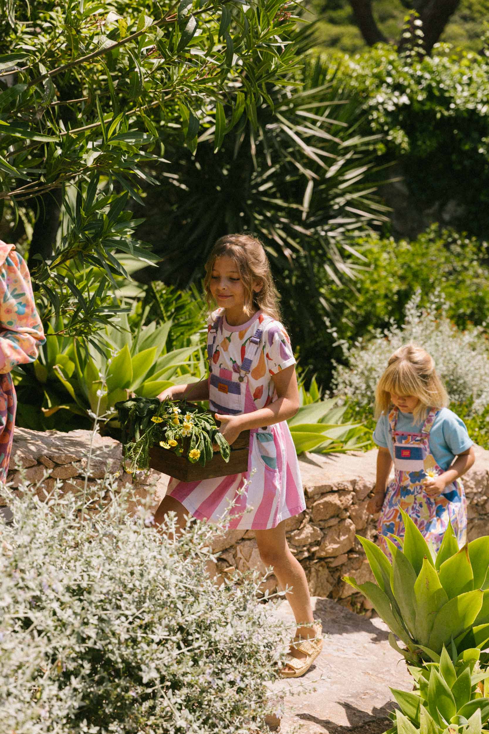 LATZKLEID AMORE | gestreift