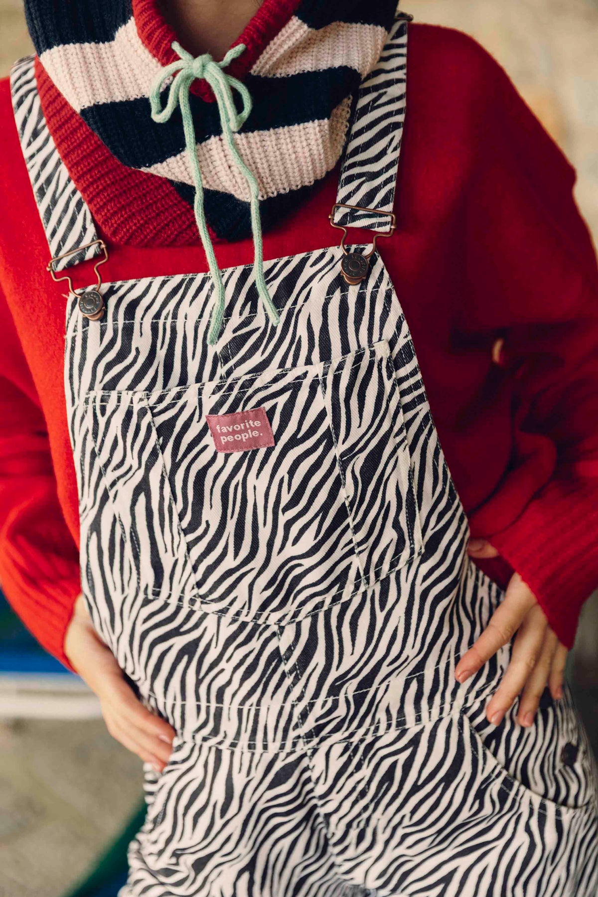 LATZHOSE MAMA | zebra
