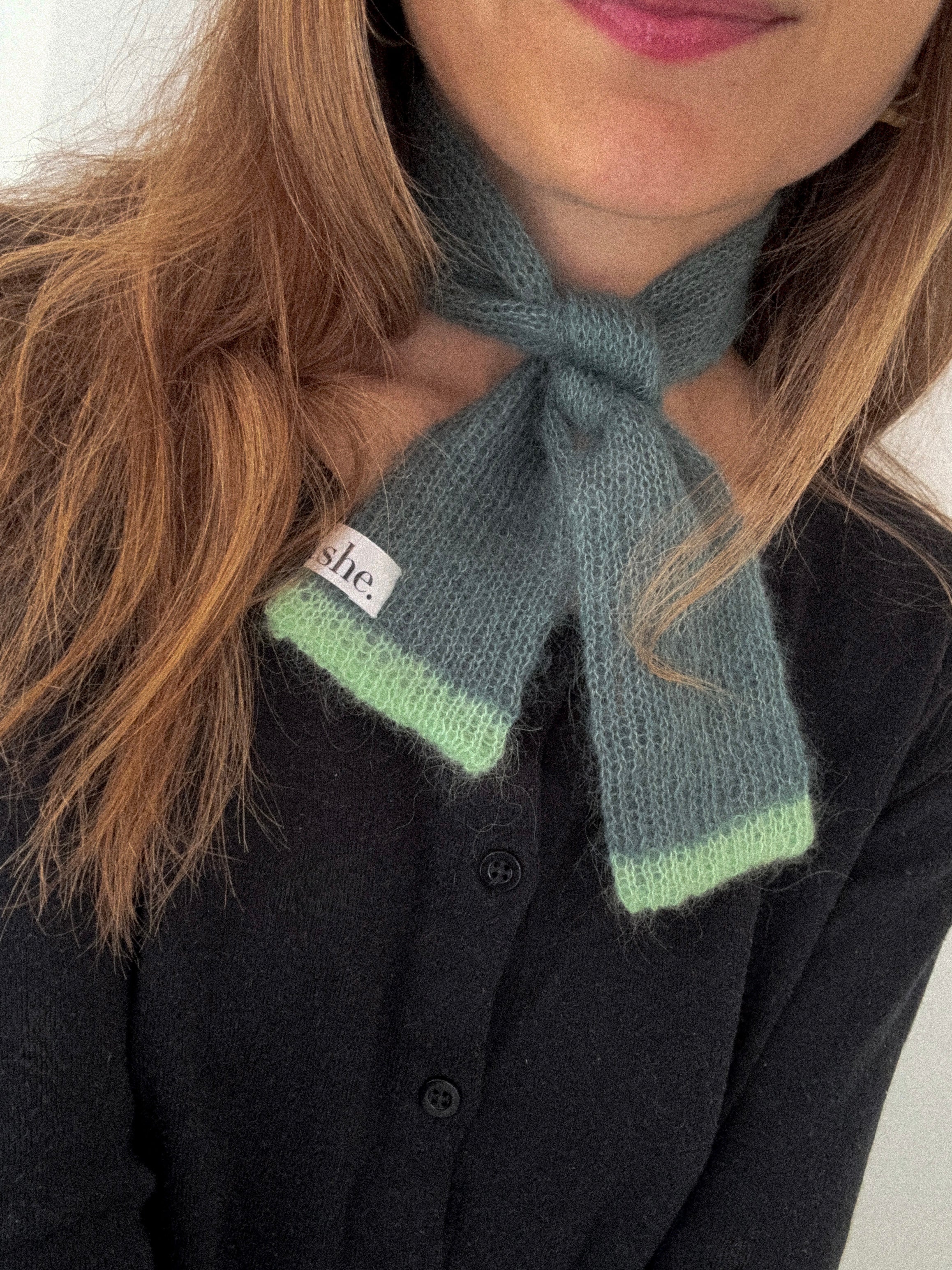 MINI-SCHAL AUS MOHAIR & SEIDE | green dip