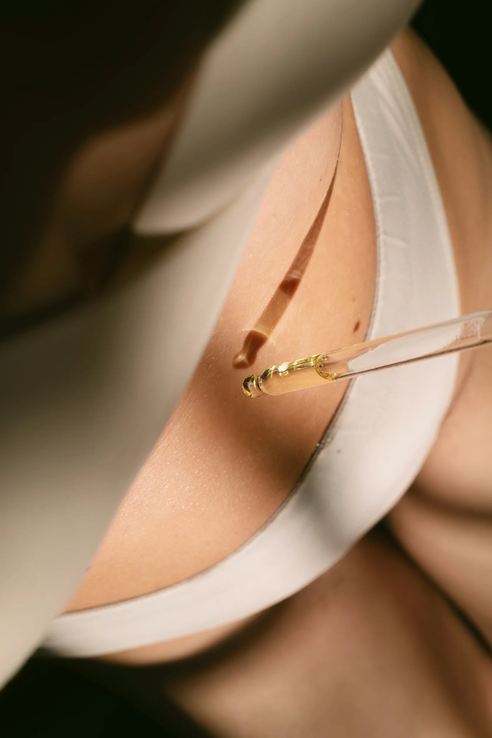 BELLY OIL | Straffendes Körperöl gegen Dehnungsstreifen für Schwangere