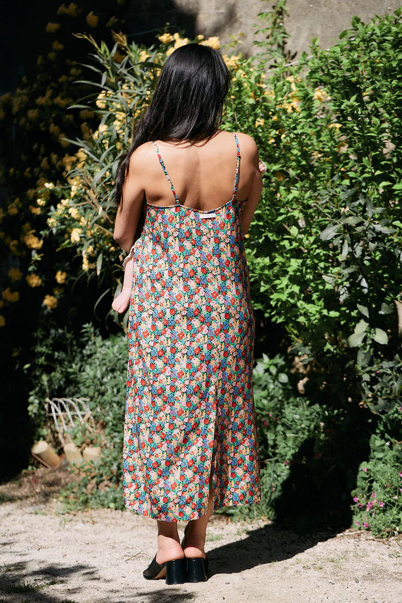 KLEID ZUM STILLEN | les fleurs