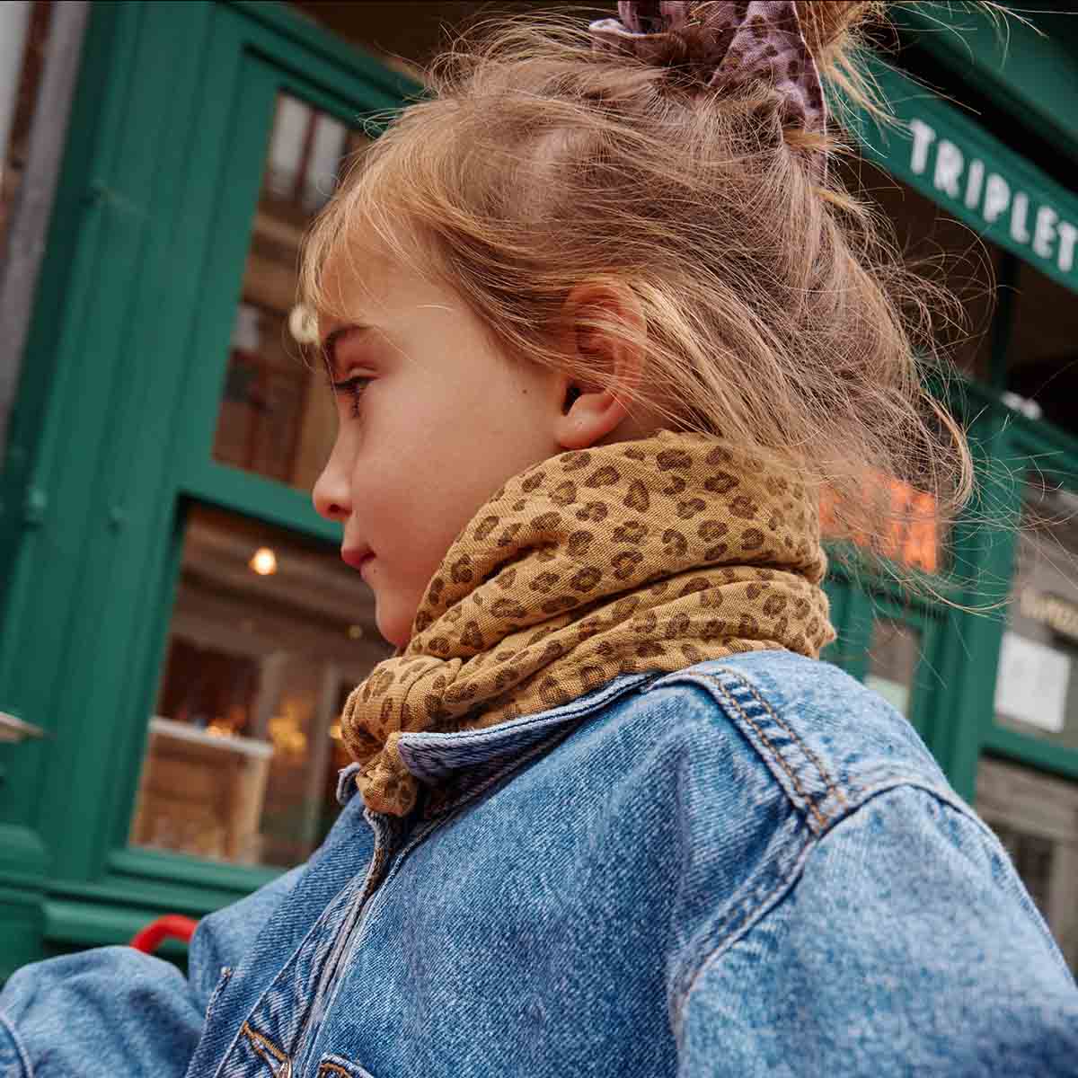 SWADDLE | café leo